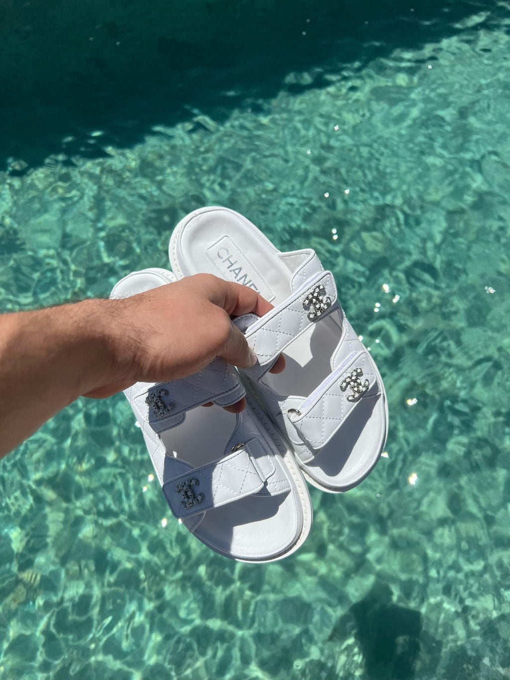 Sandalias blancas