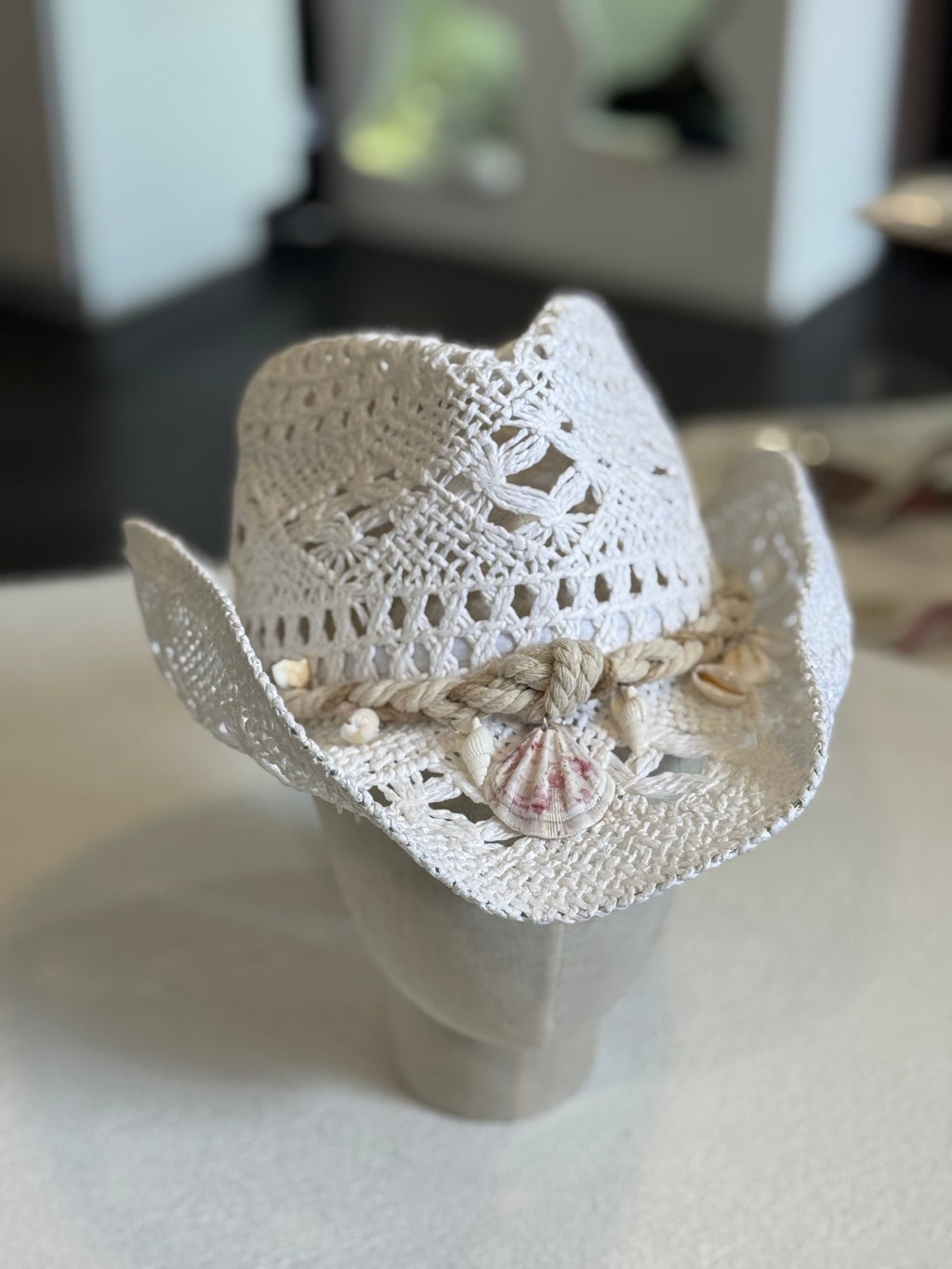 SOMBRERO BLANCO CONCHA GRANDE