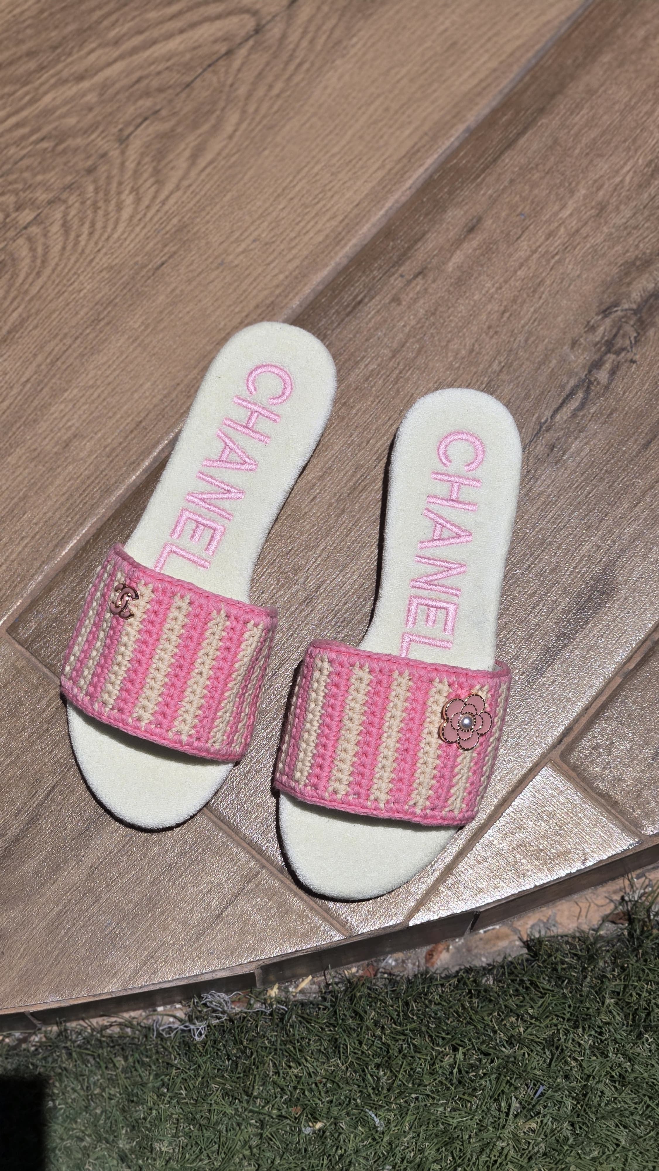 Sandalias rosas
