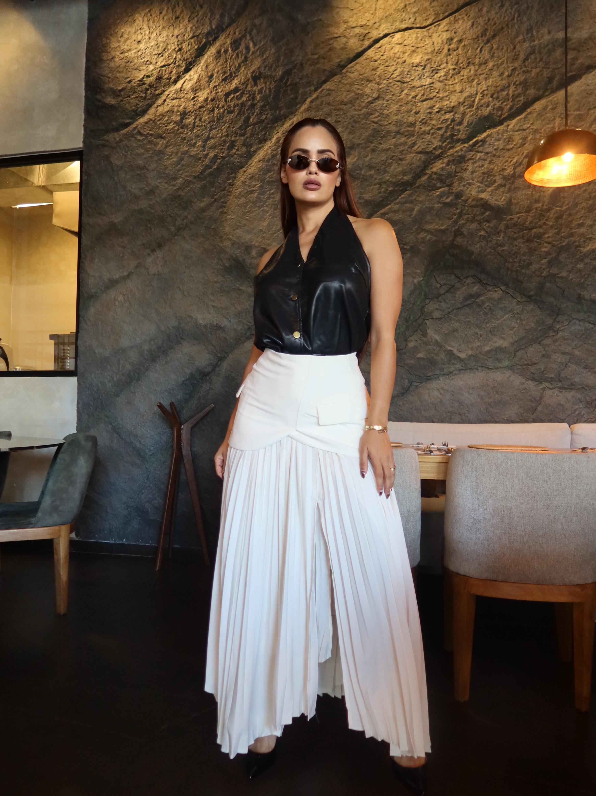 FALDA PLEATED BEIGE