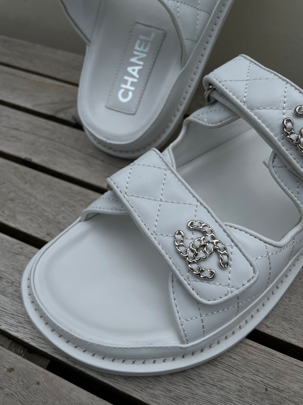Sandalias blancas