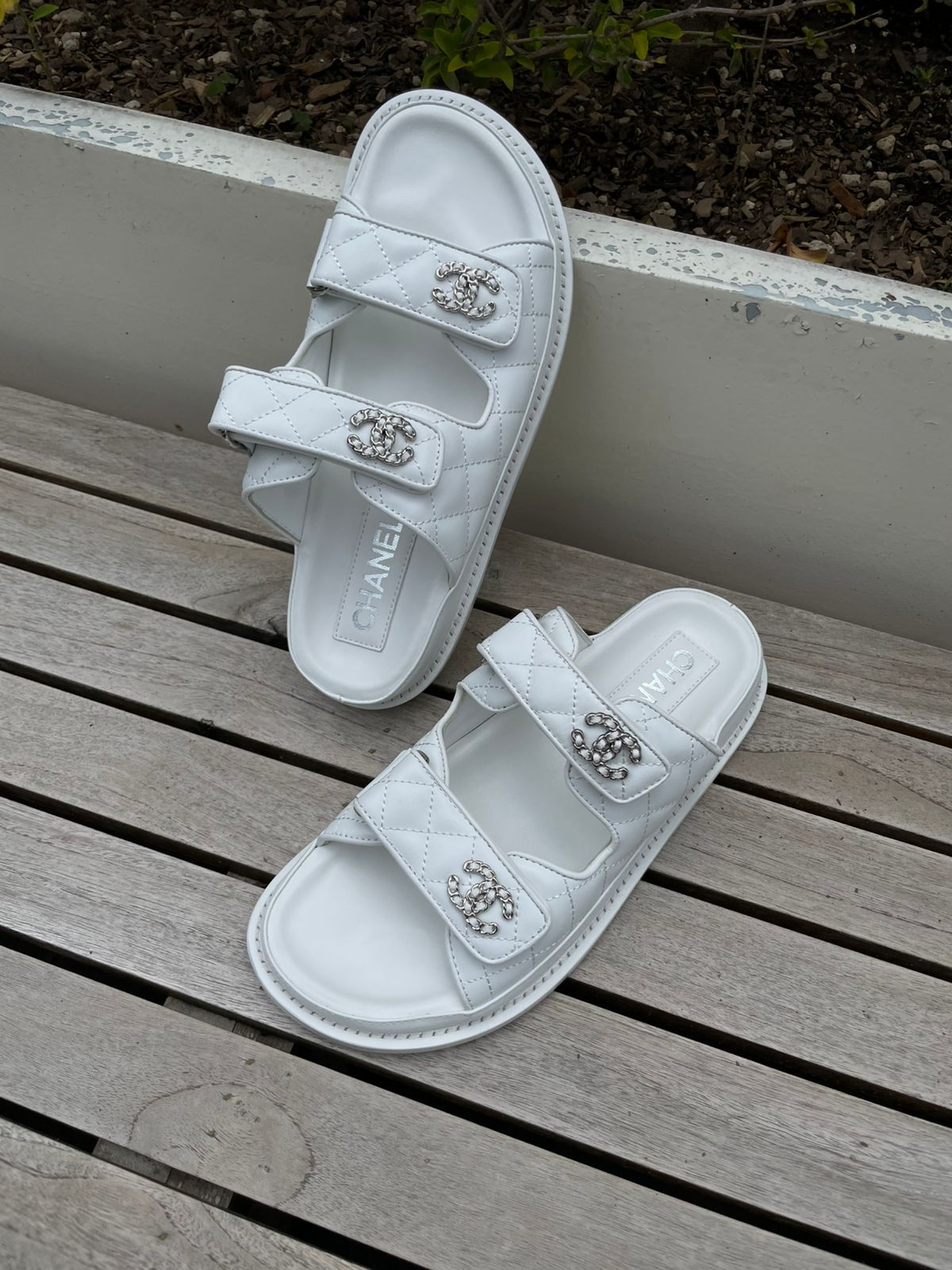 Sandalias blancas
