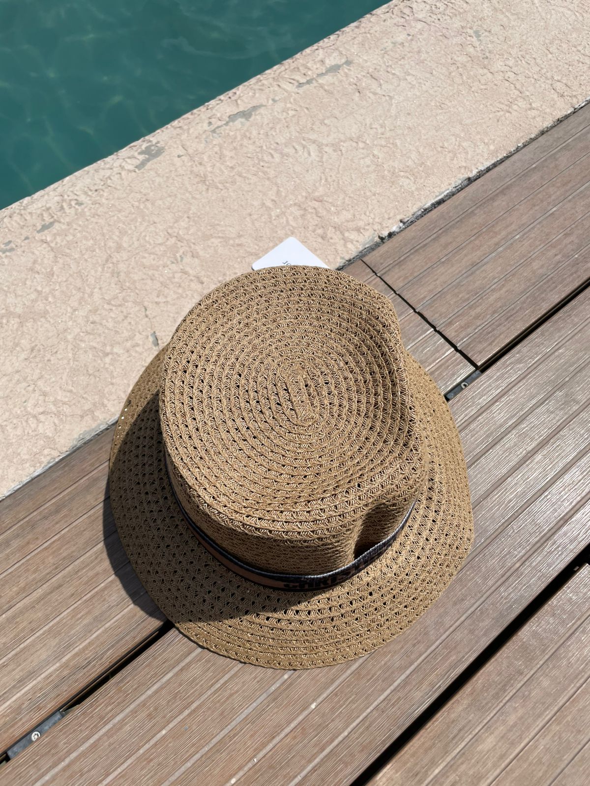 gorro camel
