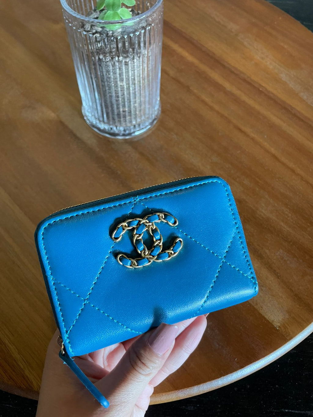 cartera azul