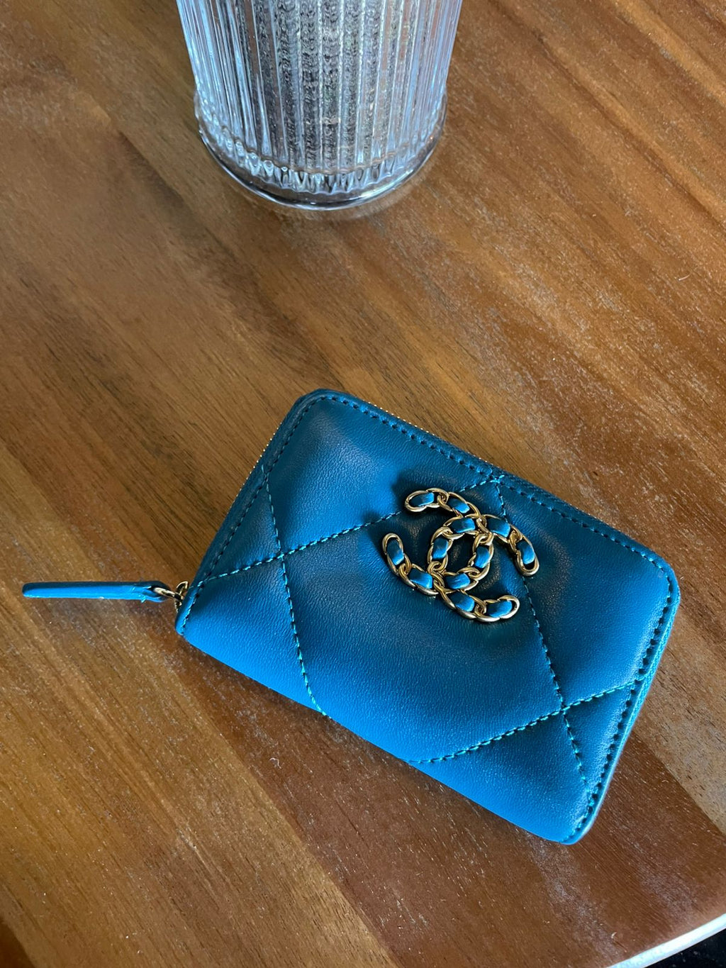 cartera azul