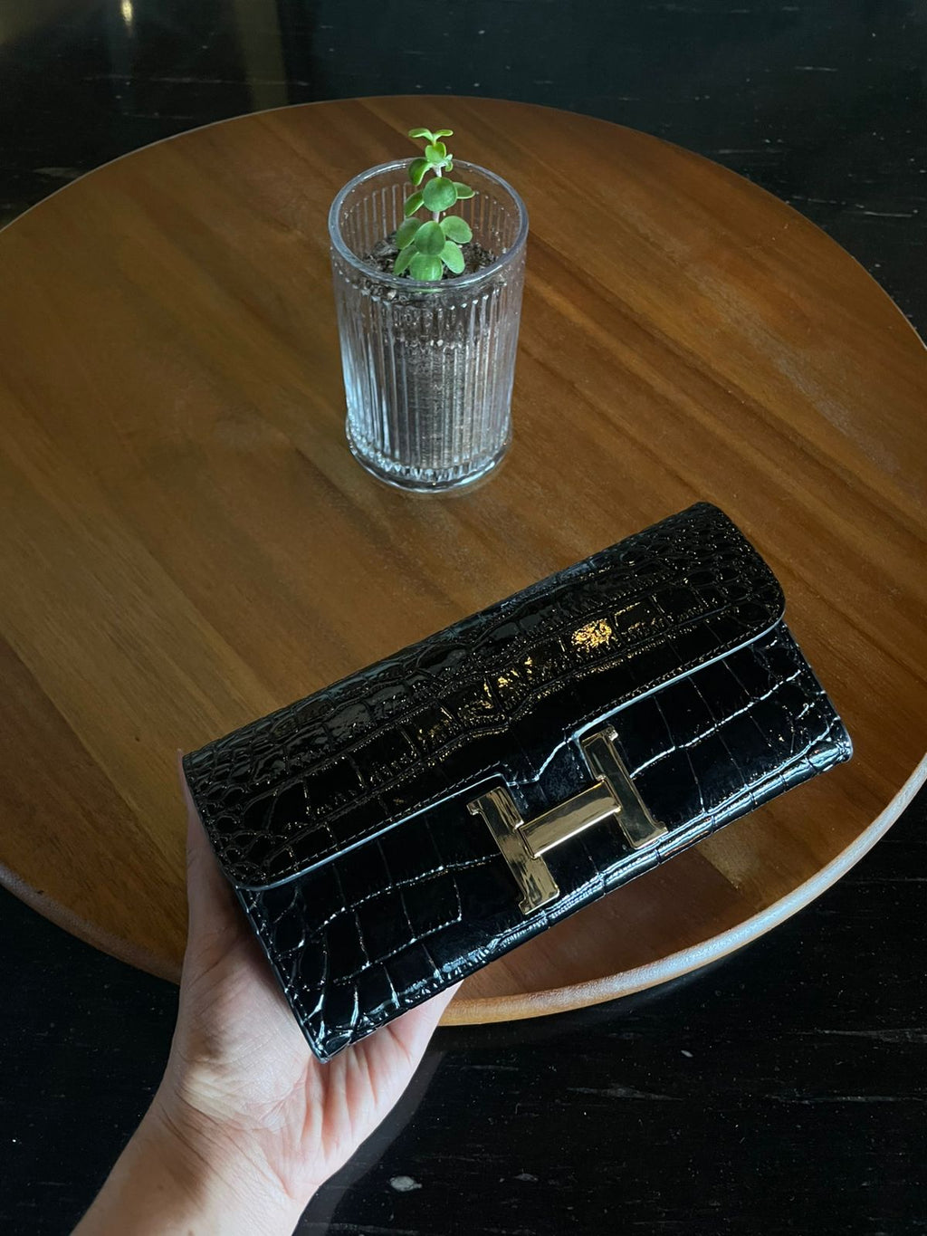 cartera negra