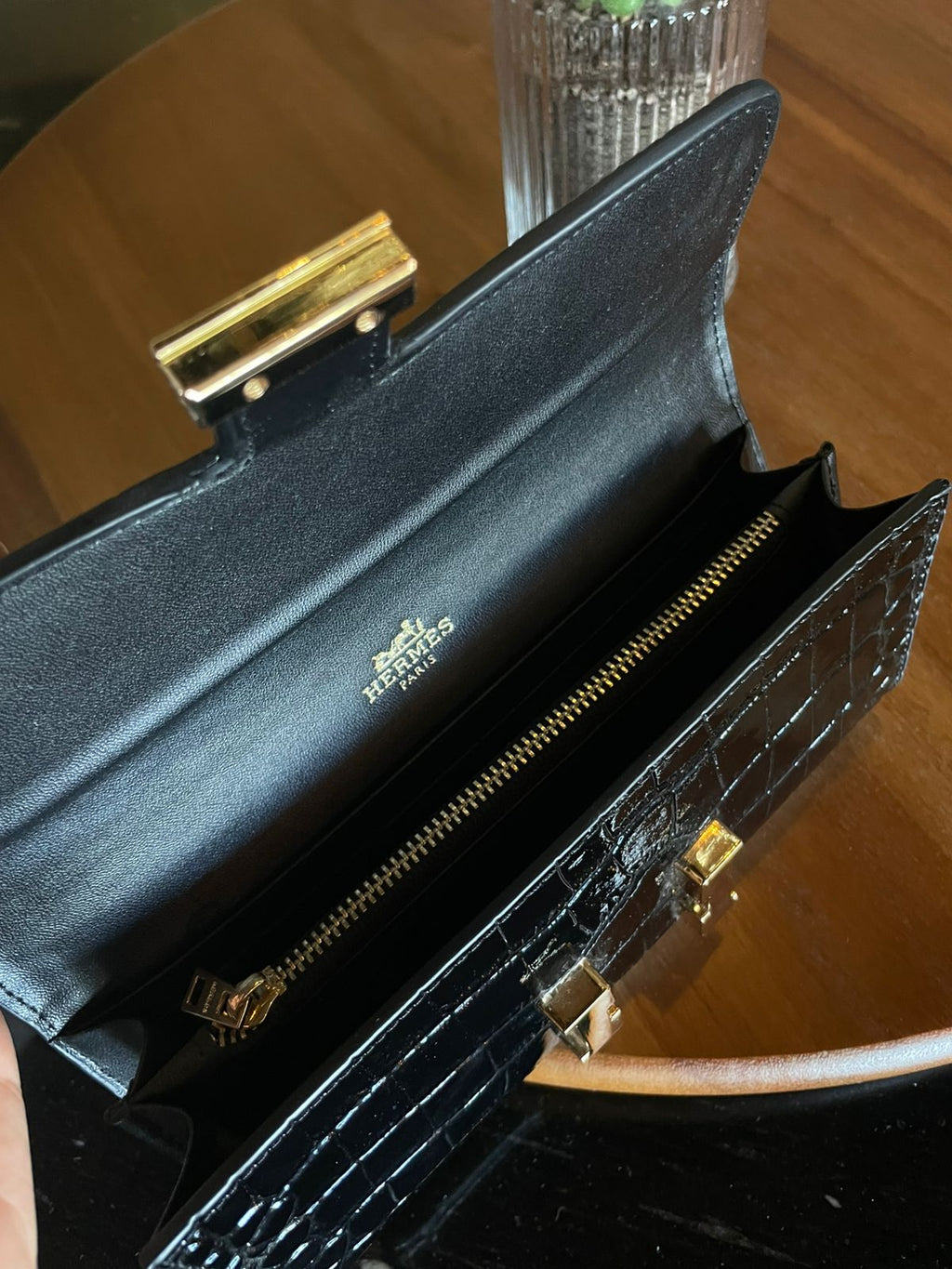 cartera negra